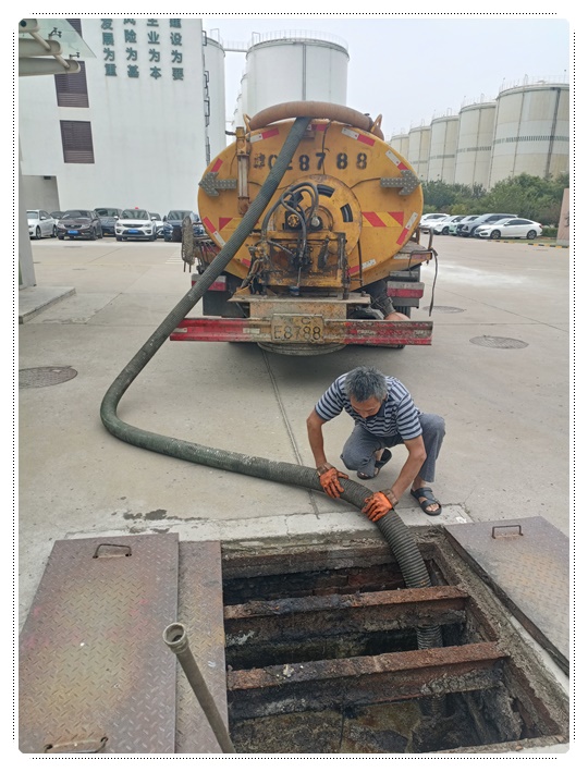 尖山隔油池清掏